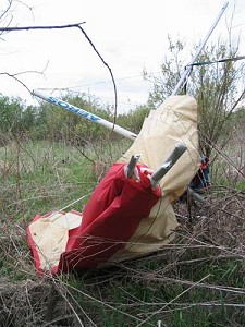 http://foto.hanggliding.ru/tumbling/20040523/after_tumbling2.jpg